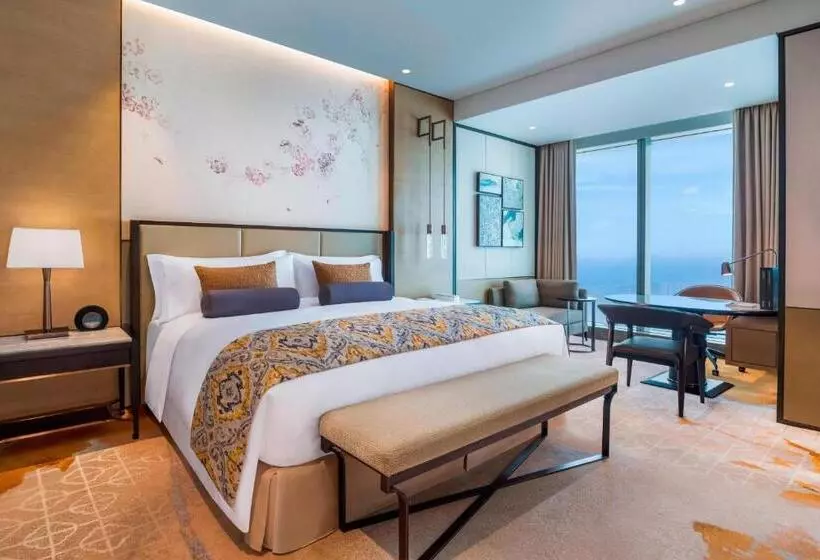 キングサイズベッドのデラックスルーム, Meixi Lake Hotel, A Luxury Collection Hotel, Changsha