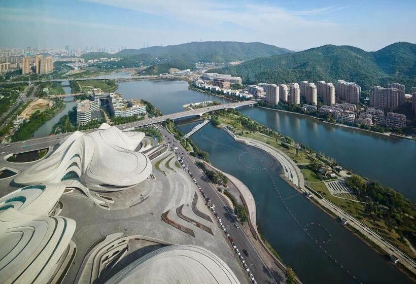 デラックススイート, Meixi Lake Hotel, A Luxury Collection Hotel, Changsha