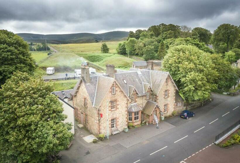 패밀리 스위트, The Hopetoun Arms