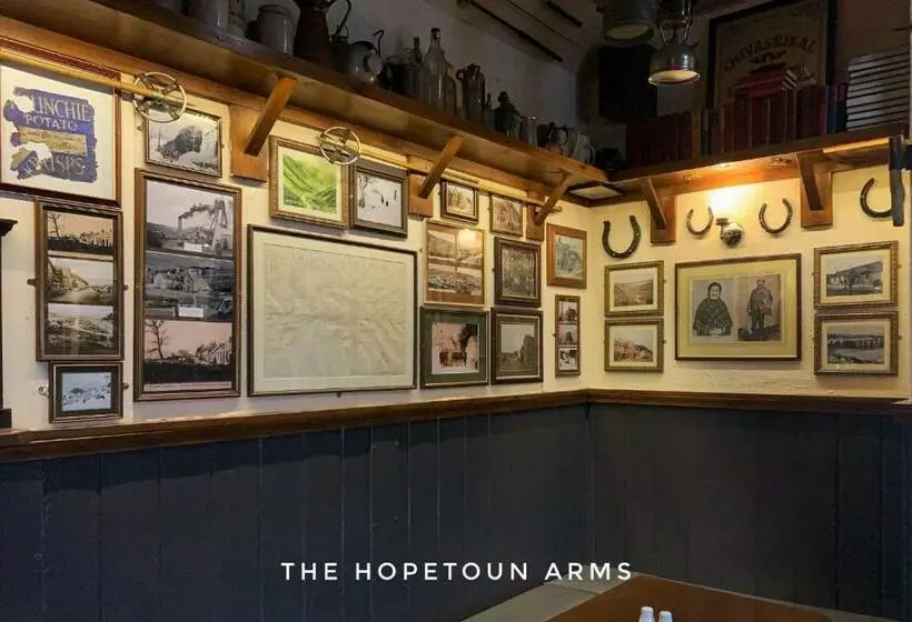 Perhesviitti, The Hopetoun Arms