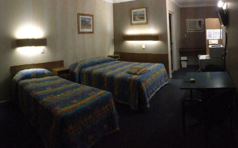 标准间, Ipswich City Motel