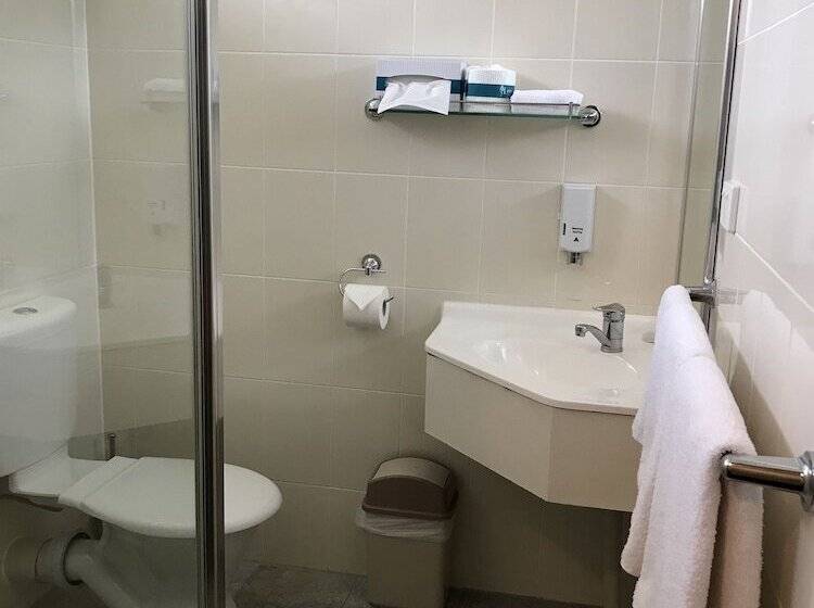 اتاق استاندارد, Mandalay Motel