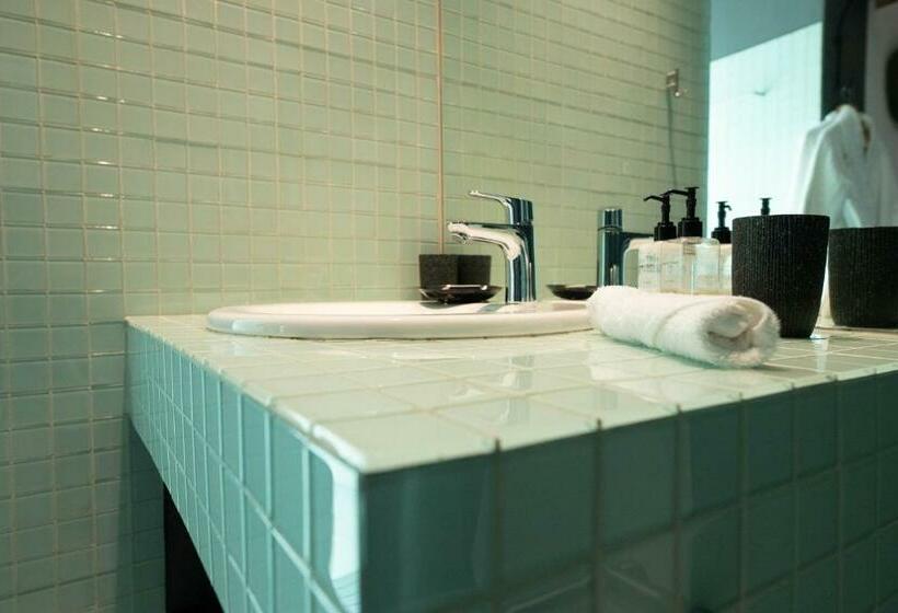 اتاق سوپریور, Marianne Wine Estate