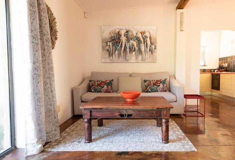 اتاق استاندارد, Marianne Wine Estate