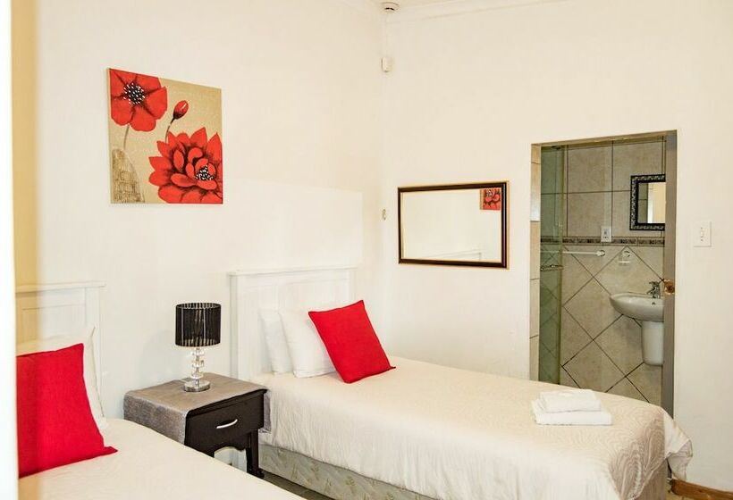 Студио Стандарт Вид на Сад, Amanzi Guest House