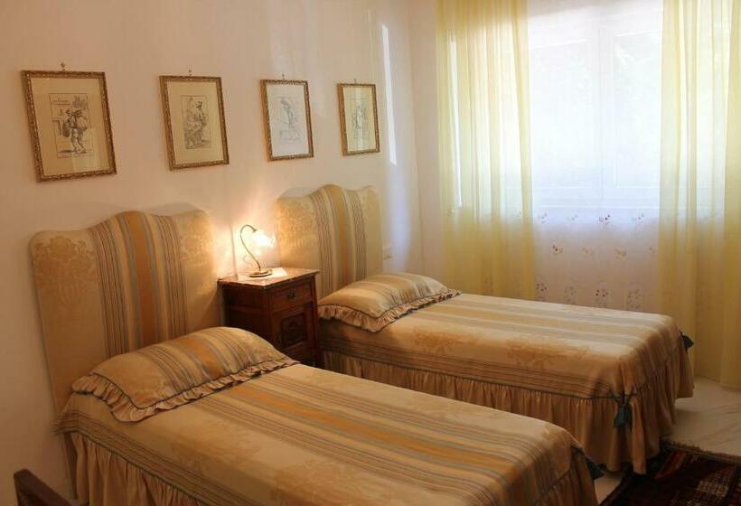 اتاق استاندارد, Bed And Breakfast Grace