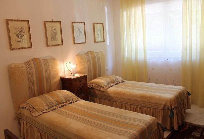 اتاق استاندارد, Bed And Breakfast Grace