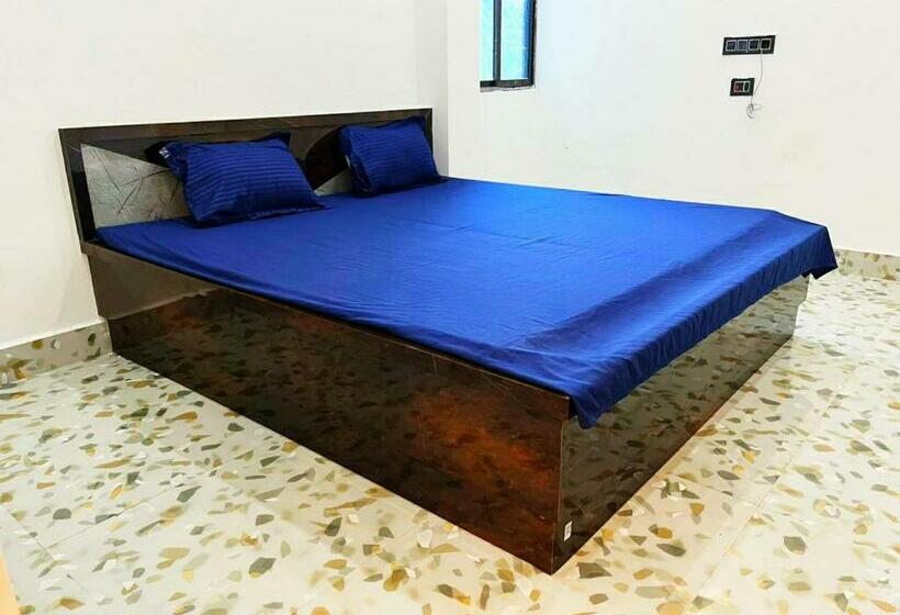 Номер Deluxe, Diamond Inn