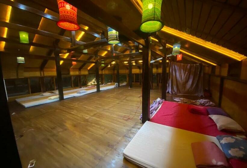 اتاق خانوادگی با سرویس بهداشتی مشترک, Sapa Sinai Homestay