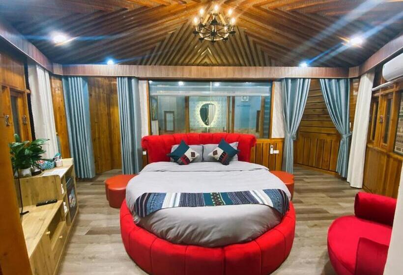 بانگلوی سوپریور, Sapa Sinai Homestay