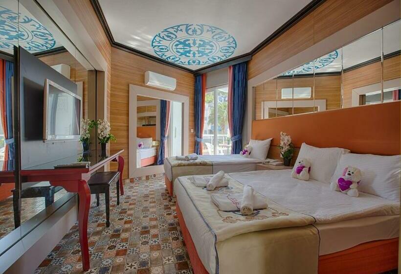 Трехместный Номер Классика, Club Hotel Anjeliq