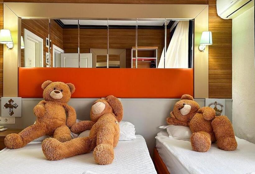 Номер Стандарт Трехместный, Club Hotel Anjeliq