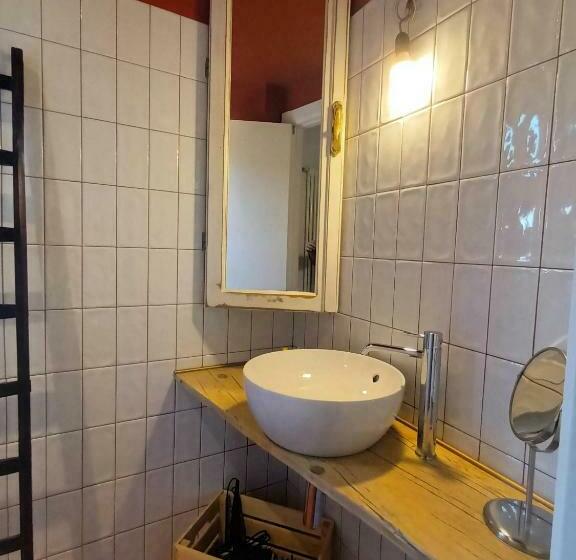 اتاق کلاسیک سه تخته, Affittacamere Sobborgospina47