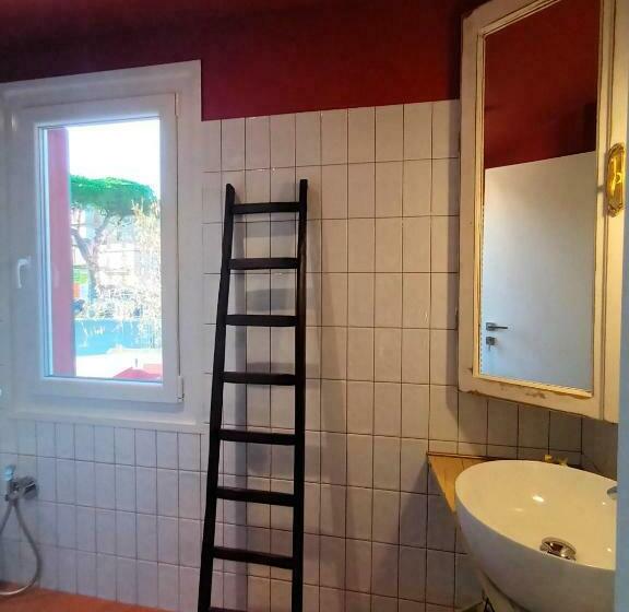 اتاق استاندارد با بالکن, Affittacamere Sobborgospina47