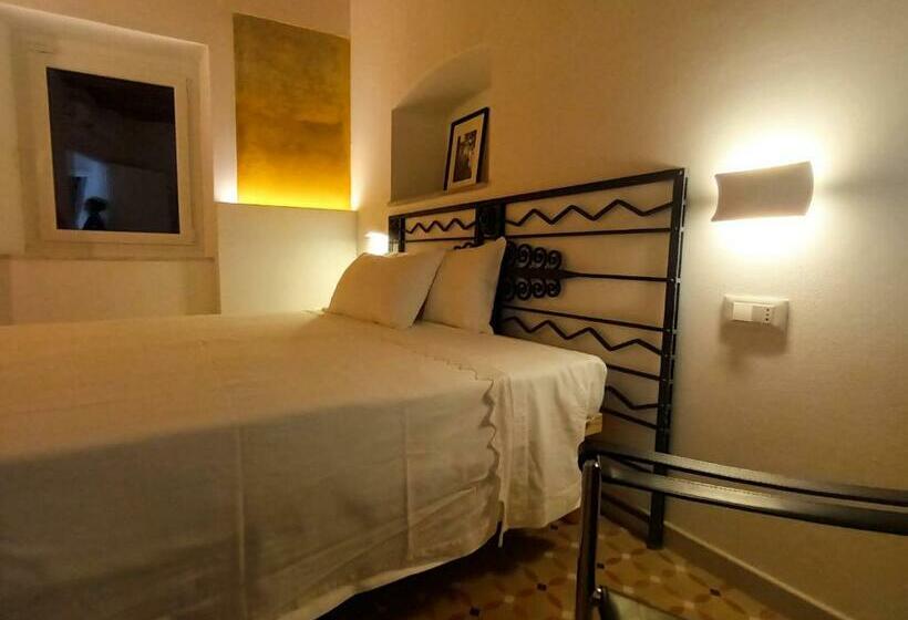 اتاق ساده سه نفره, Affittacamere Sobborgospina47