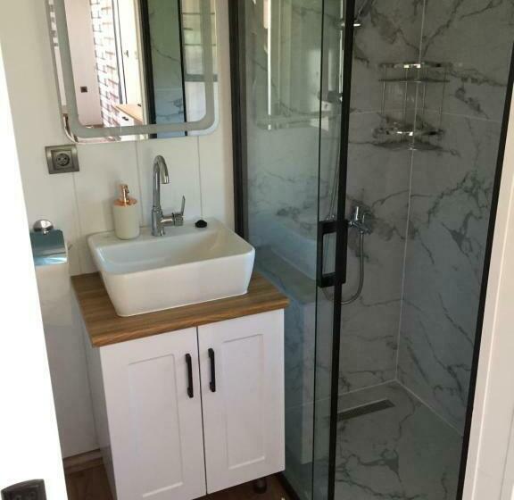 غرفة قياسية, Sakız Tinyhouse