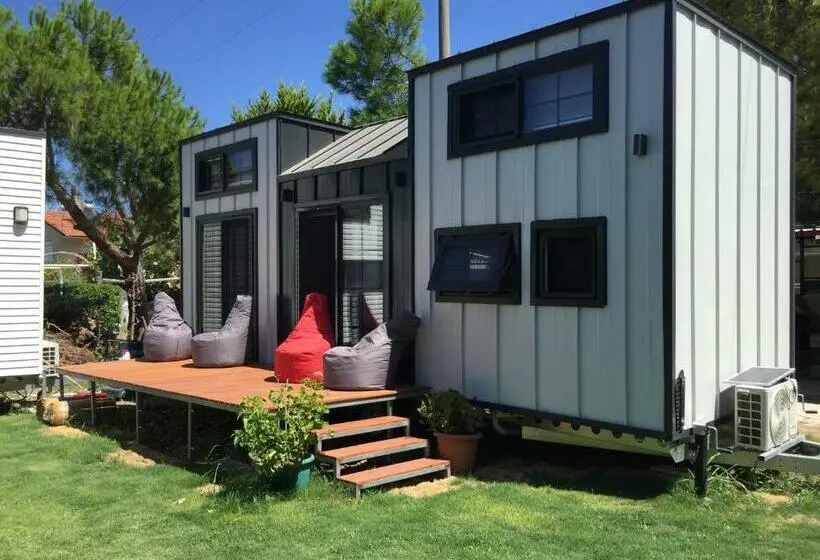 Standard Neljän Hengen Huone, Sakız Tinyhouse