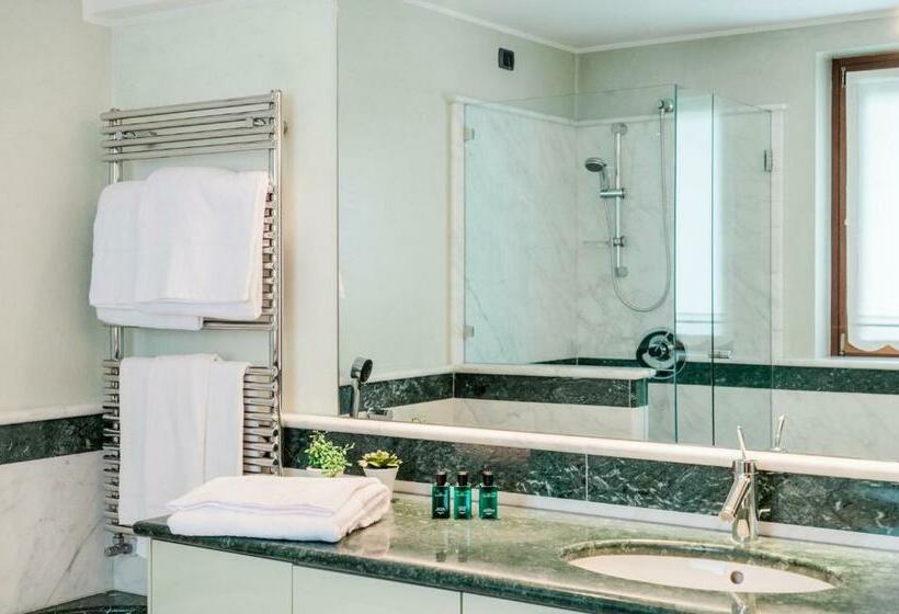 חדר סטנדרטי לשלושה עם נוף, Airport Bea Rooms