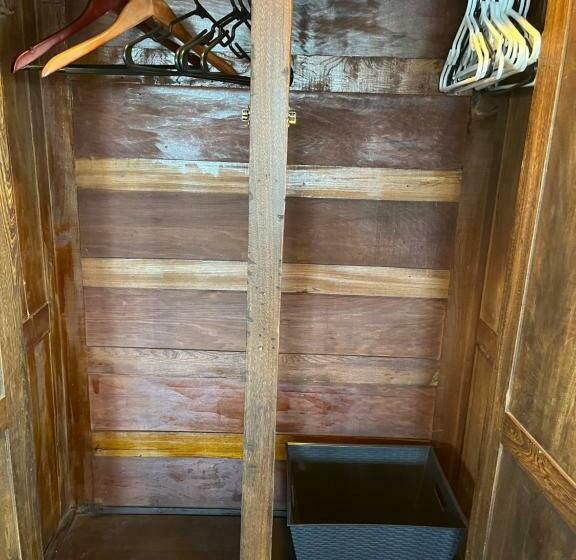 Номер Стандарт, Seaescape Wharf