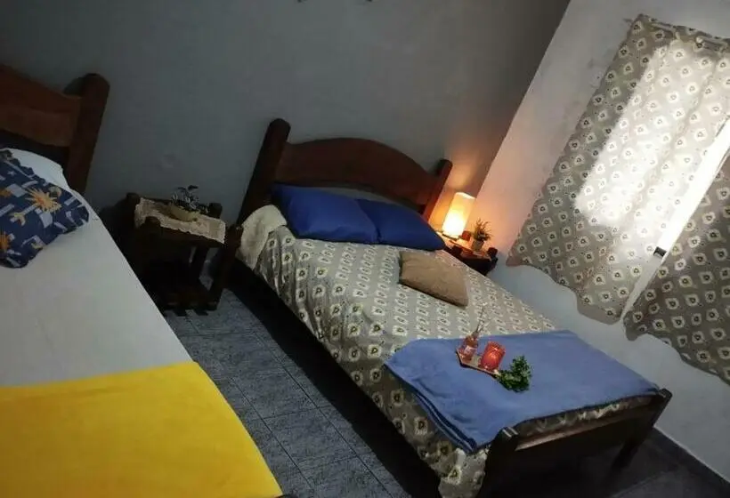Perhehuone Jaettu Kylpyhuone, Hostel Mazoca