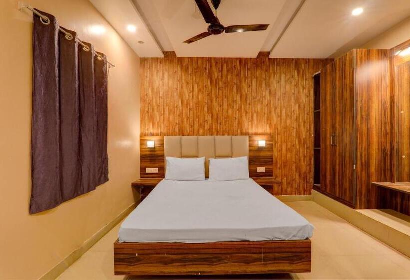 Номер Deluxe, Spot On Hotel Elite