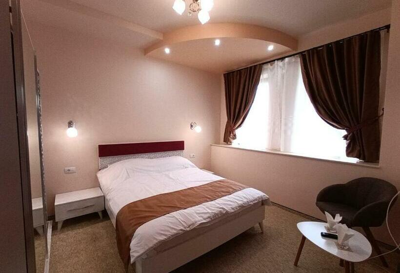 스탠다드 룸 킹사이즈 침대, Virginia Gardens