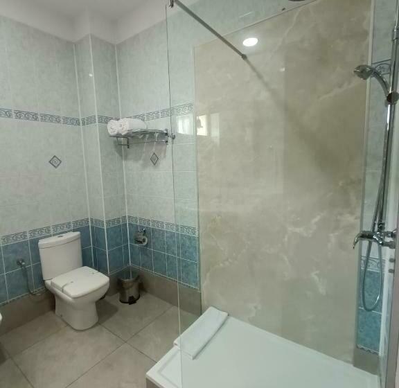 스탠다드 룸 킹사이즈 침대, Virginia Gardens