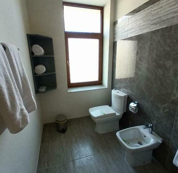 스탠다드 룸 킹사이즈 침대, Virginia Gardens