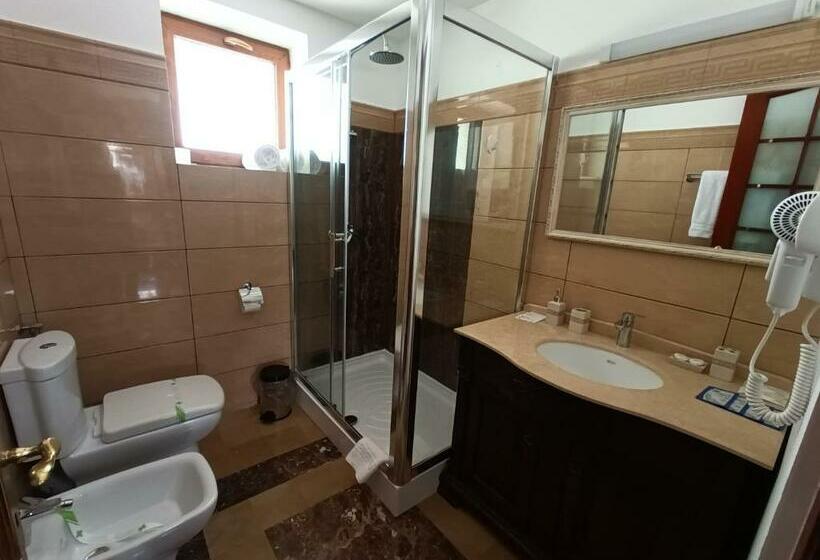 스탠다드 룸 킹사이즈 침대, Virginia Gardens