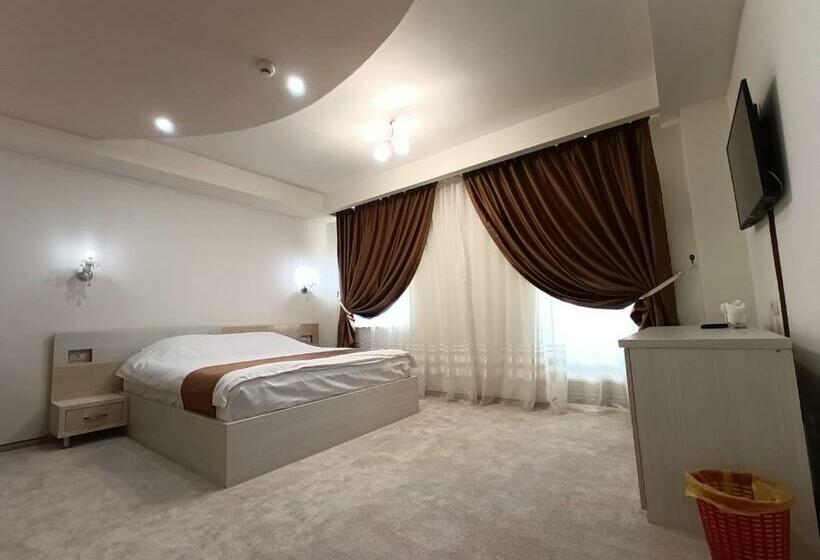 스탠다드 룸 킹사이즈 침대, Virginia Gardens