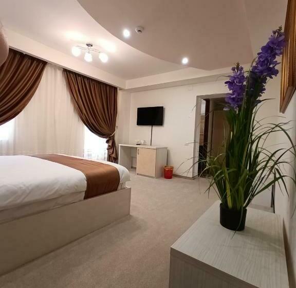 스탠다드 룸 킹사이즈 침대, Virginia Gardens