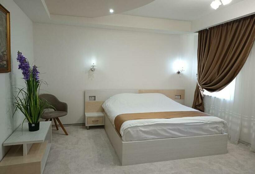 스탠다드 룸 킹사이즈 침대, Virginia Gardens