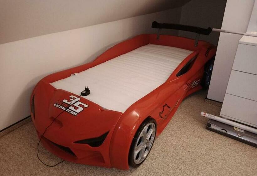 디럭스 룸, Virginia Gardens