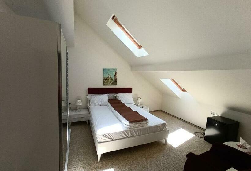 스탠다드 룸, Virginia Gardens