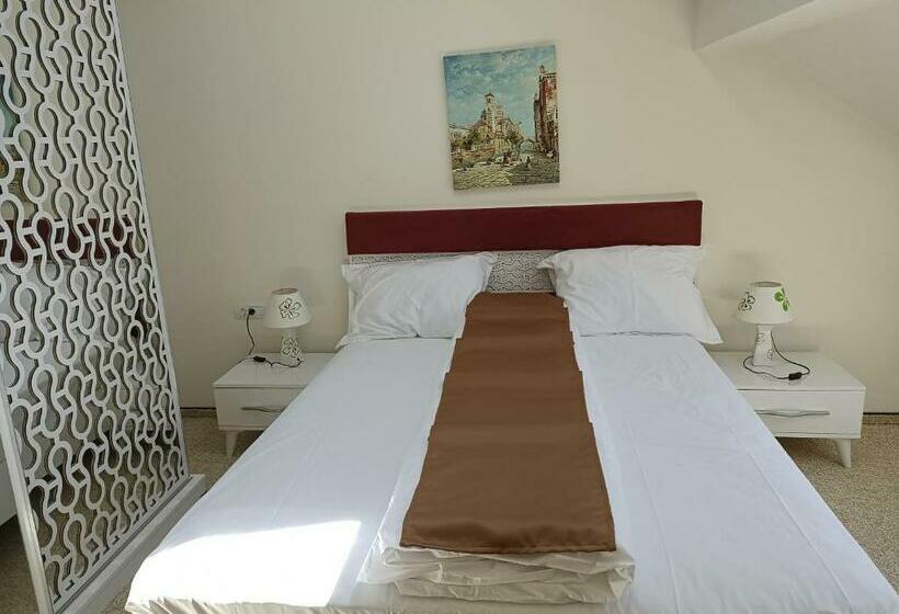 스탠다드 룸, Virginia Gardens