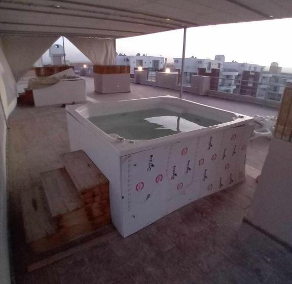 سوییت خانوادگی, Aqua Tropical Resort, El Guana 15,alahyaa