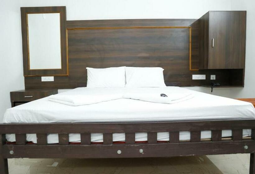 Номер Deluxe, Fabhotel Aranmanai   Nr Brookefields