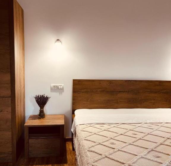 Номер Deluxe, Agropensiunea Cristian