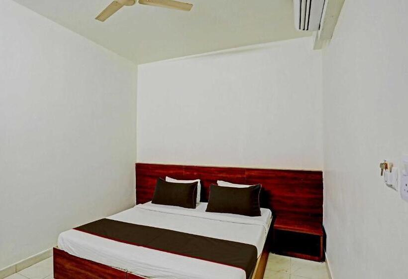 Quarto Estandar, Collection O Hotel Aditya Inn
