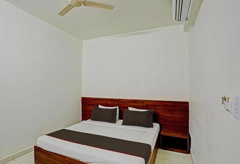 Quarto Estandar, Collection O Hotel Aditya Inn
