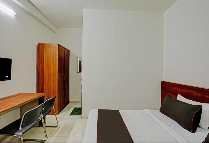 Quarto Estandar, Collection O Hotel Aditya Inn