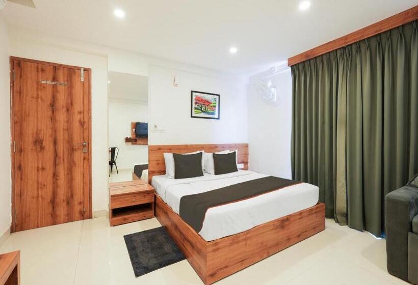 Номер Стандарт, Collection O M&m Hospitality Kiap Airport Back Gate