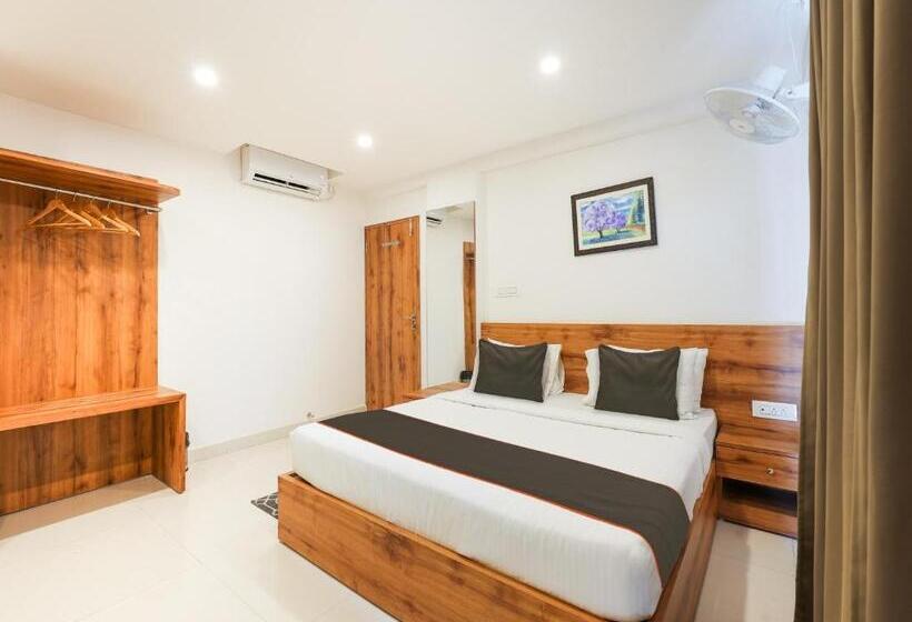 Номер Стандарт, Collection O M&m Hospitality Kiap Airport Back Gate