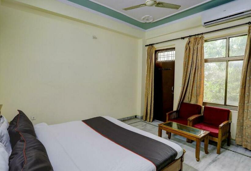 غرفة كلاسيكية ثلاثية, Collection O Hotel King Bird And Restaurants