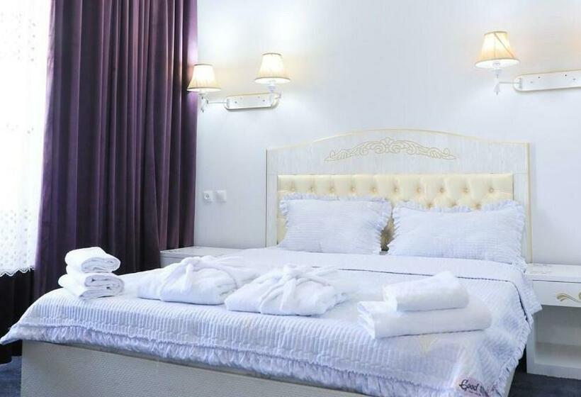 اتاق استاندارد, Maqom Plaza