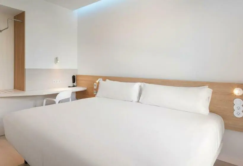 اتاق استاندارد, B&b Hotel Lleida