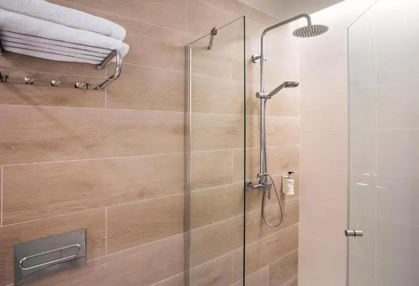 اتاق لوکس, B&b Hotel Lleida