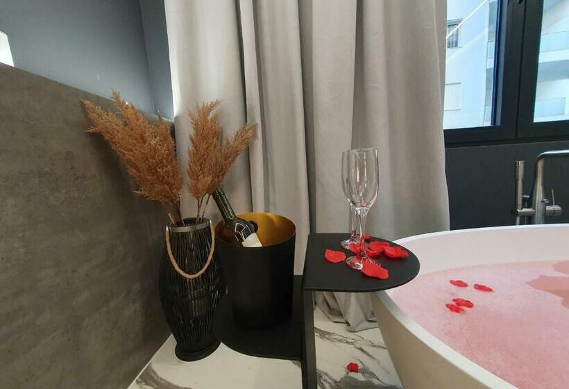 デラックススイート, Vlore Luxury Apartaments Fael