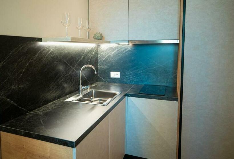 海の見える１ベッドルームアパートメント, Vlore Luxury Apartaments Fael