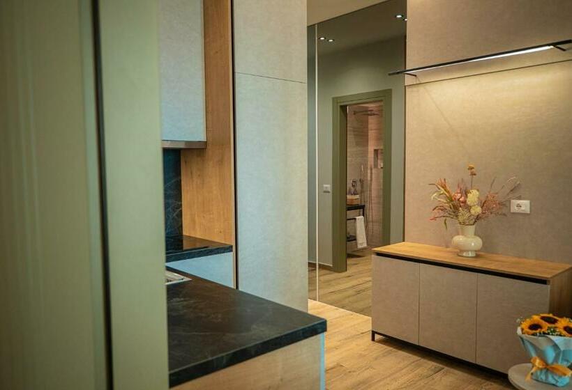 海の見える１ベッドルームアパートメント, Vlore Luxury Apartaments Fael